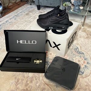 Nike Men’s Adapt Auto Max Running Shoes Size 10.5